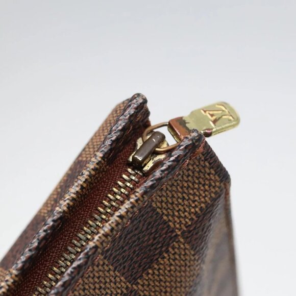 LOUIS VUITTON Damier Ebene Poche Toilette 26 Pouch - Picture 10 of 15